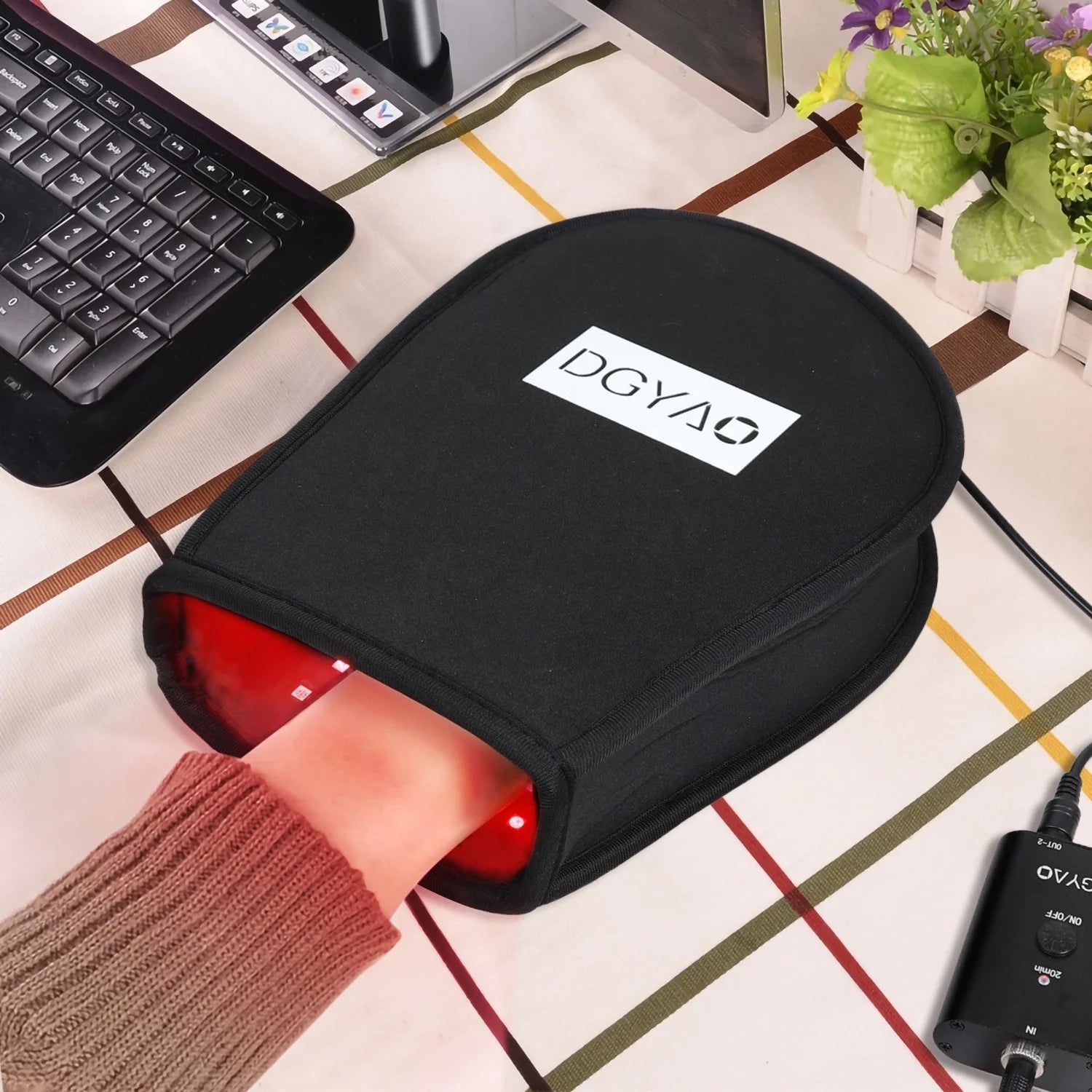 DGYAO Red Light Therapy Back Wrap for Muscle Stiffness with Infrared and Red Light